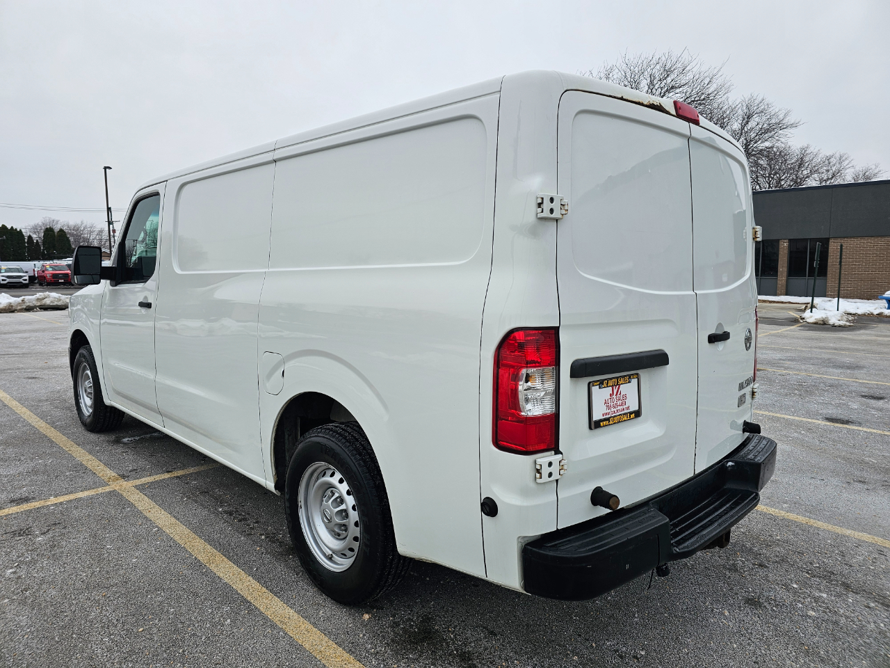 Nissan NV Standard Roof 2500 V6 S 2016