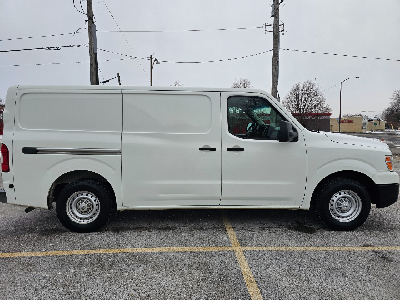 Nissan NV Standard Roof 2500 V6 S 2016
