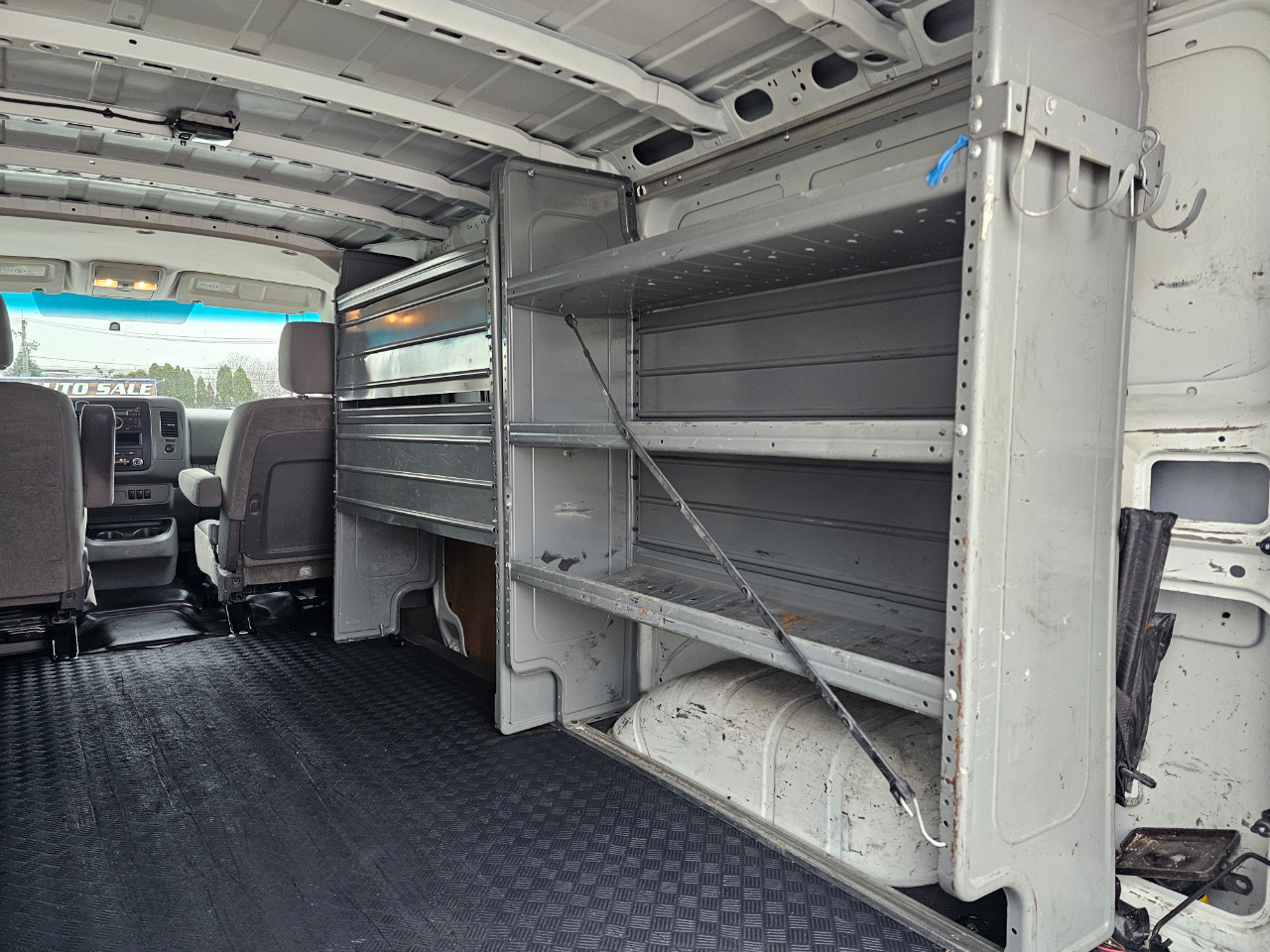 Nissan NV Standard Roof 2500 V6 S 2016