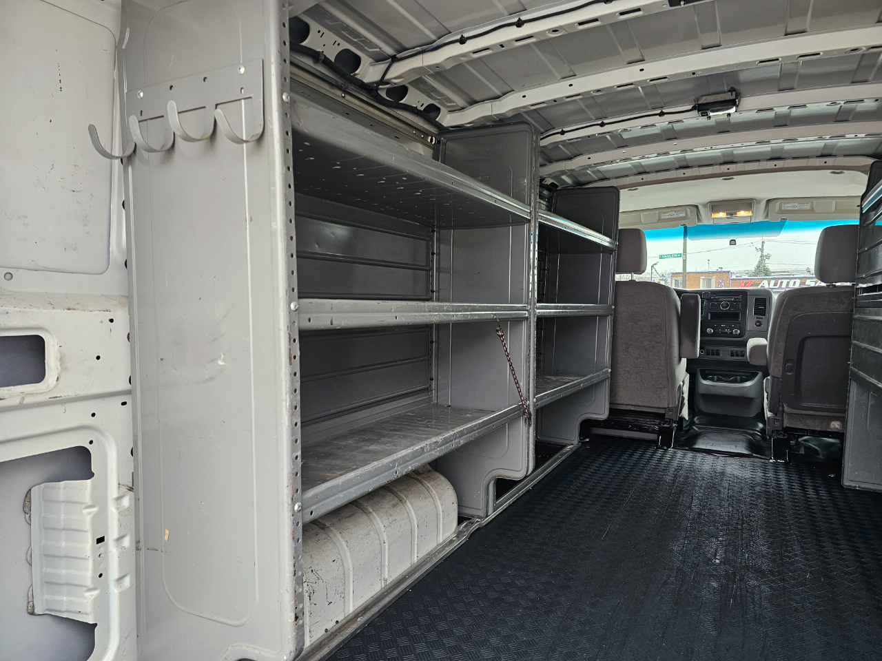 Nissan NV Standard Roof 2500 V6 S 2016