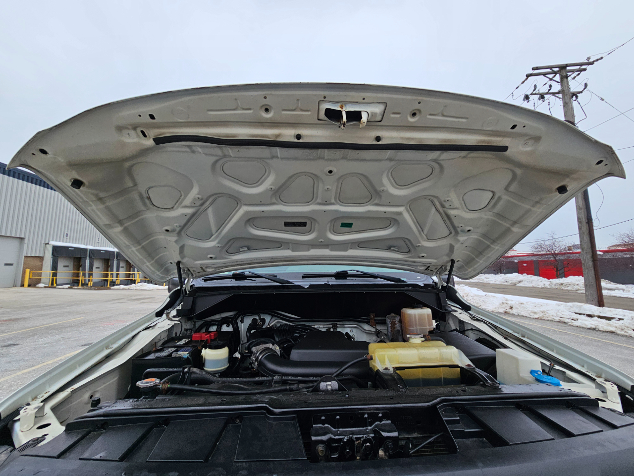 Nissan NV Standard Roof 2500 V6 S 2016