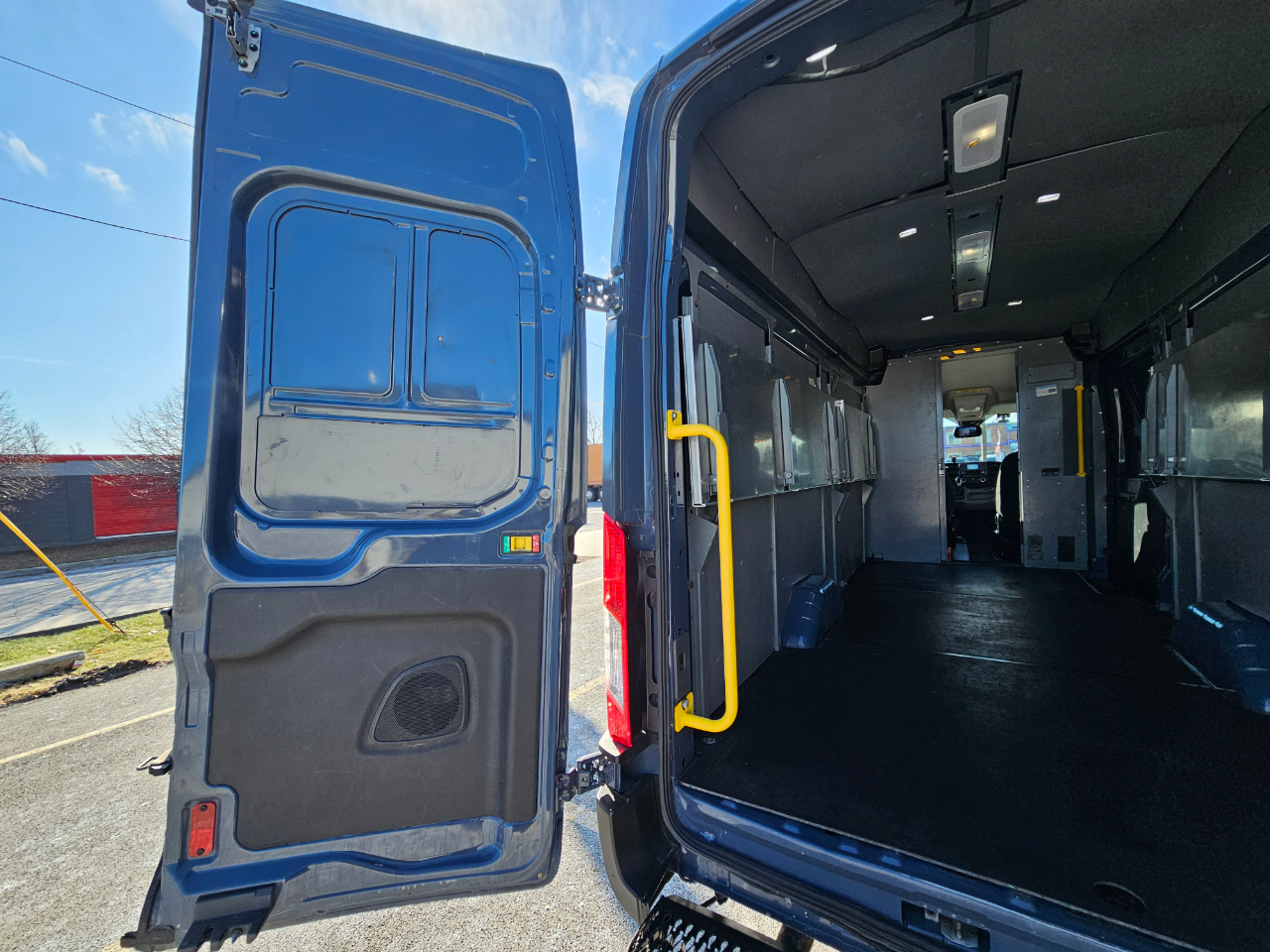 Ford Transit Cargo Van T-250 148" EL Hi Rf 9070 GVWR RWD 2020