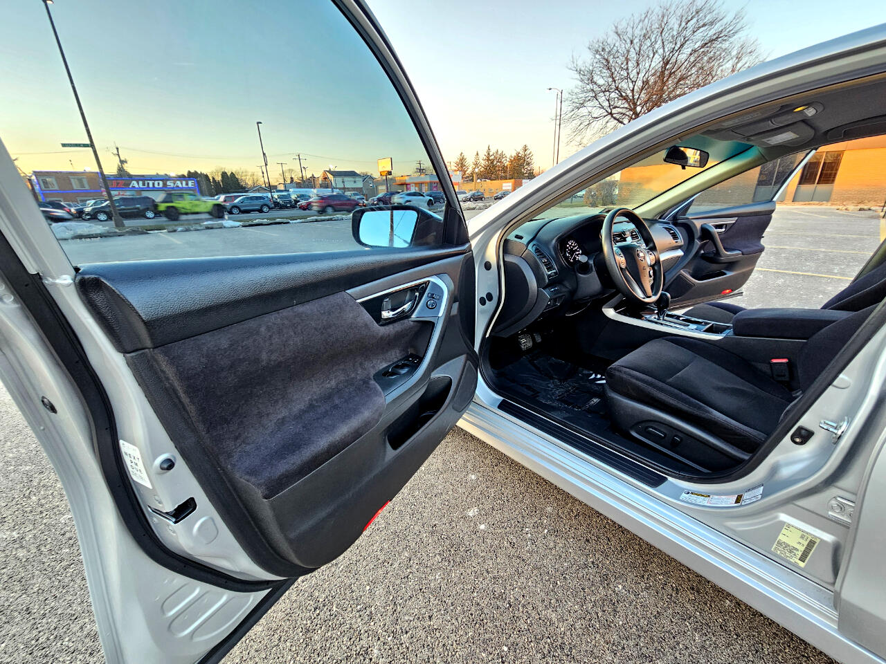 Nissan Altima 4dr Sdn I4 2.5 S 2013