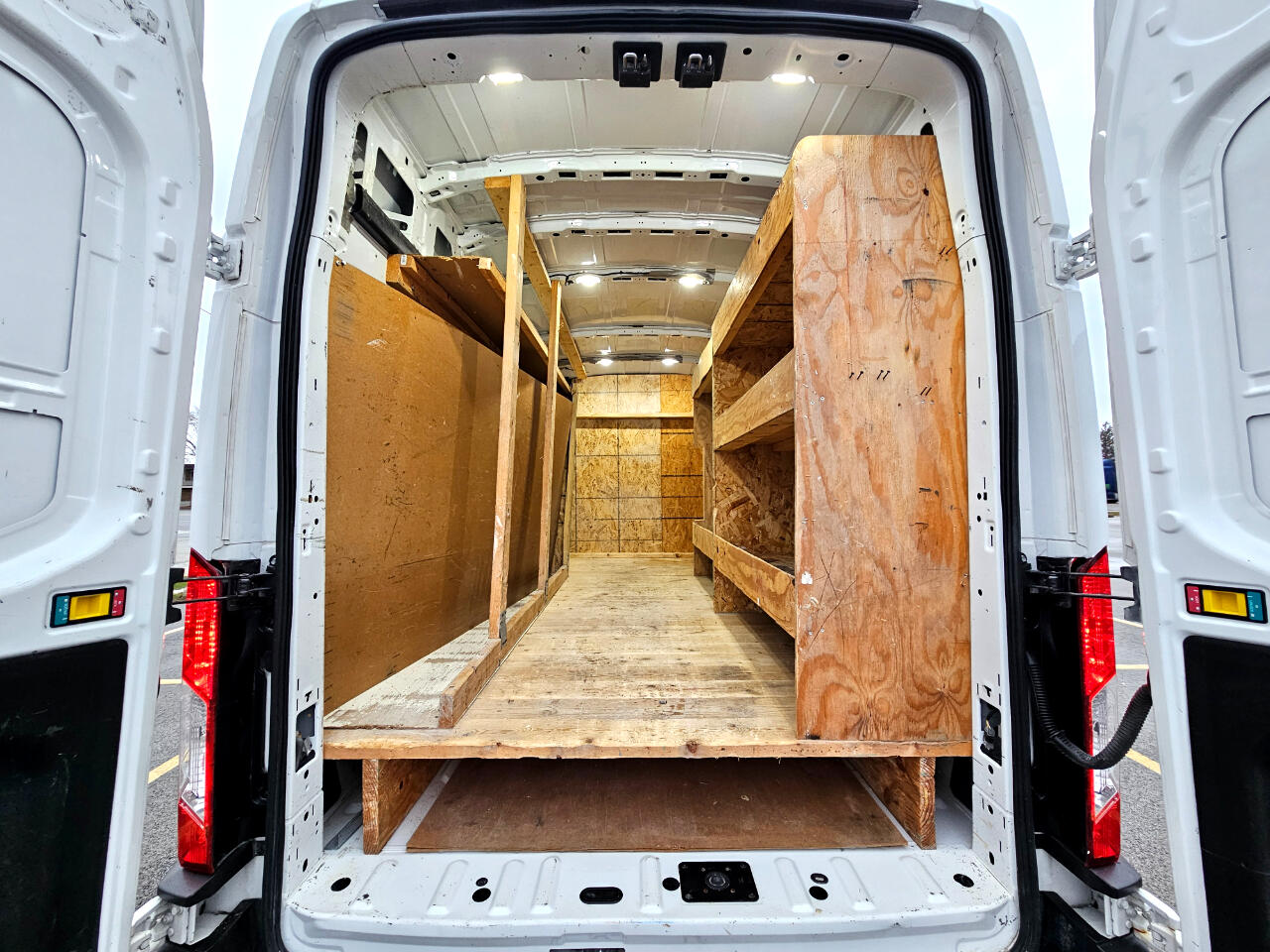 Ford Transit Cargo Van T-250 148" EL Hi Rf 9070 GVWR RWD 2020