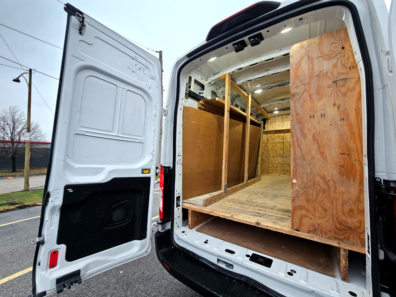 Ford Transit Cargo Van T-250 148" EL Hi Rf 9070 GVWR RWD 2020