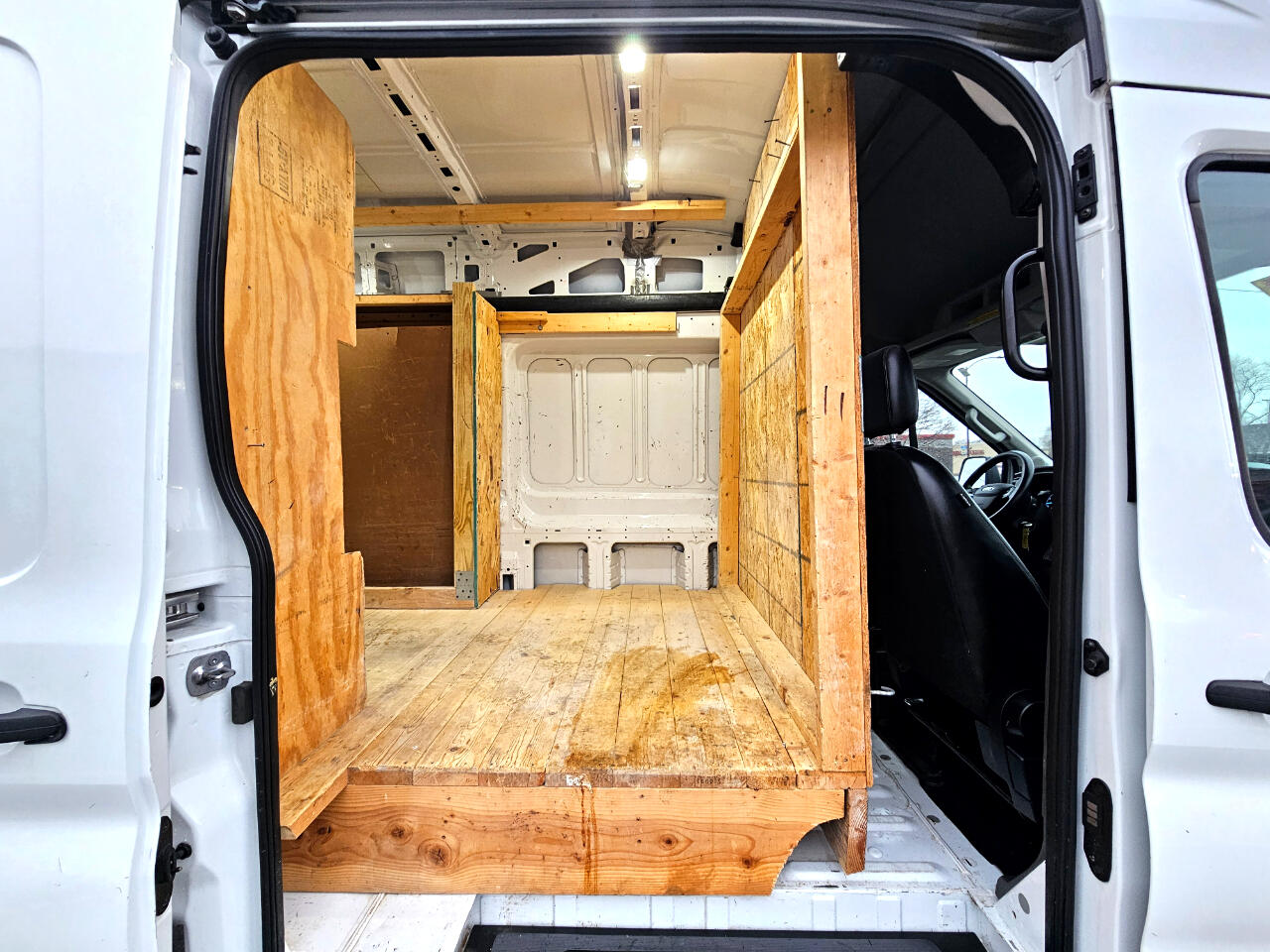 Ford Transit Cargo Van T-250 148" EL Hi Rf 9070 GVWR RWD 2020