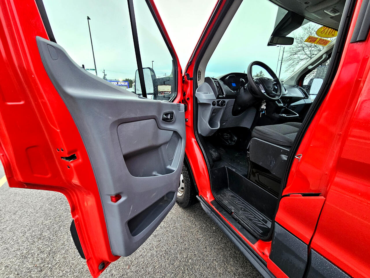 Ford Transit Van T-350 148" Med Rf 9500 GVWR Sliding RH Dr 2018