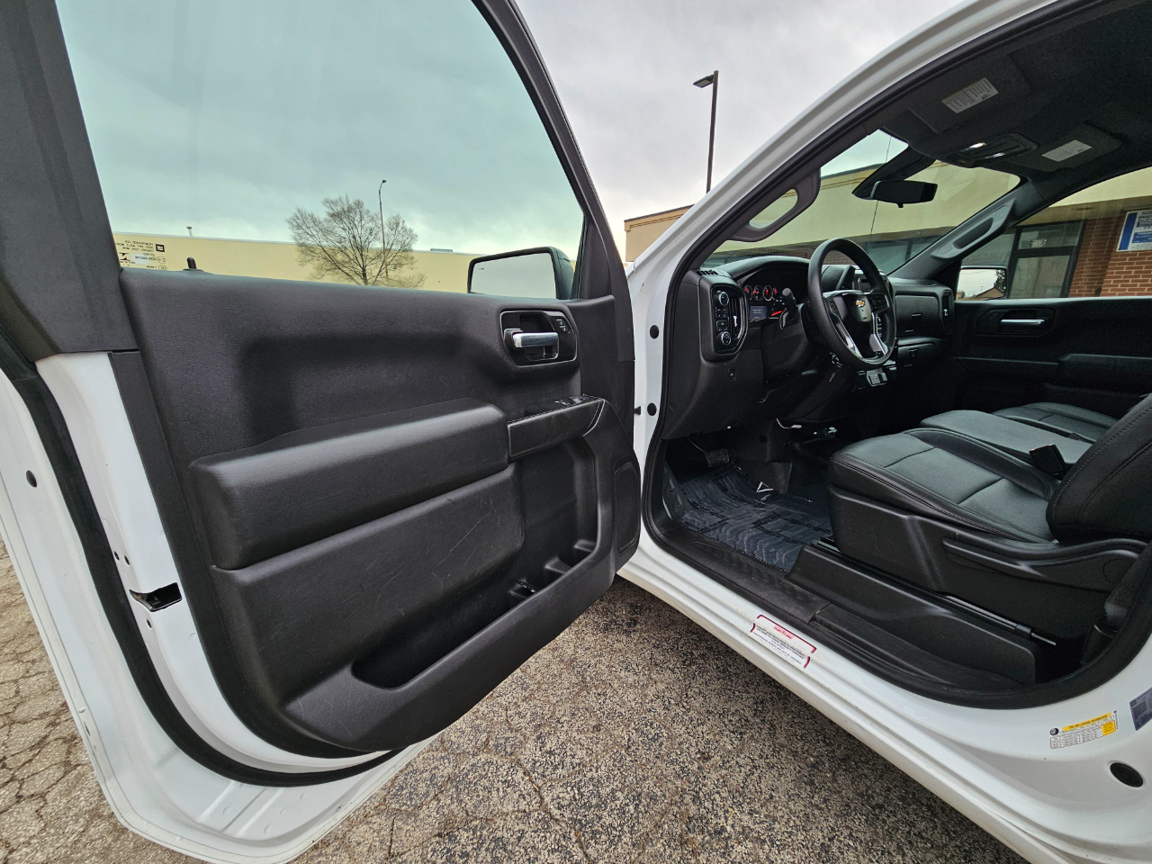 Chevrolet Silverado 1500 4WD Reg Cab 140" Work Truck 2021