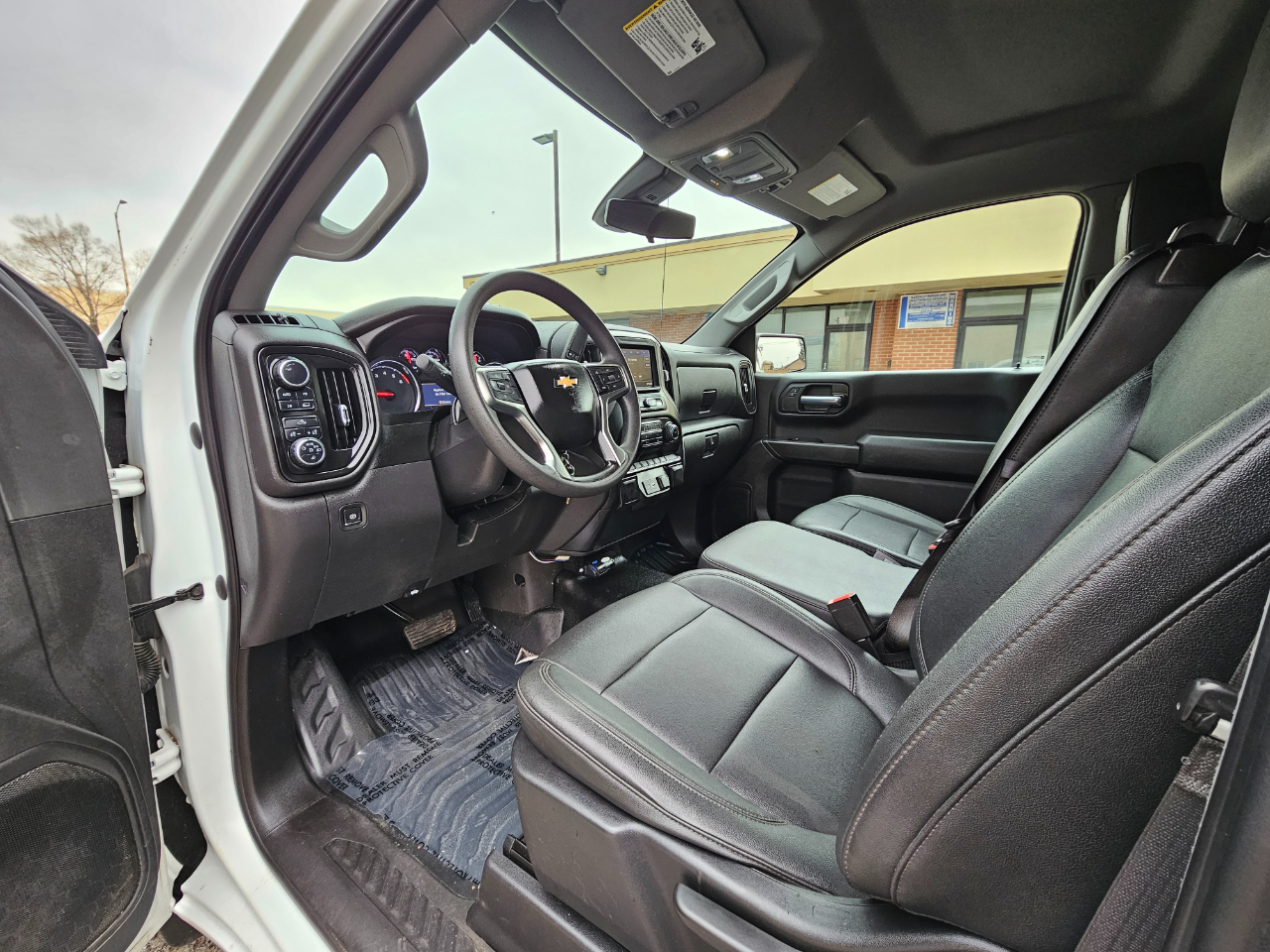 Chevrolet Silverado 1500 4WD Reg Cab 140" Work Truck 2021