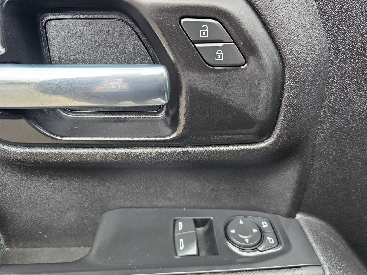 Chevrolet Silverado 1500 4WD Reg Cab 140" Work Truck 2021