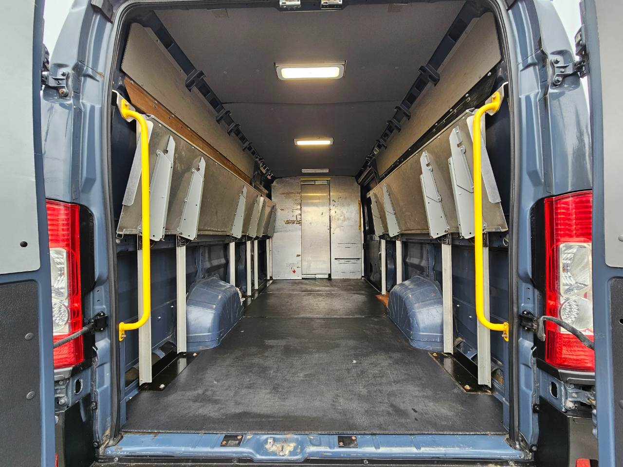 RAM ProMaster Cargo Van 3500 High Roof 159" WB EXT 2020