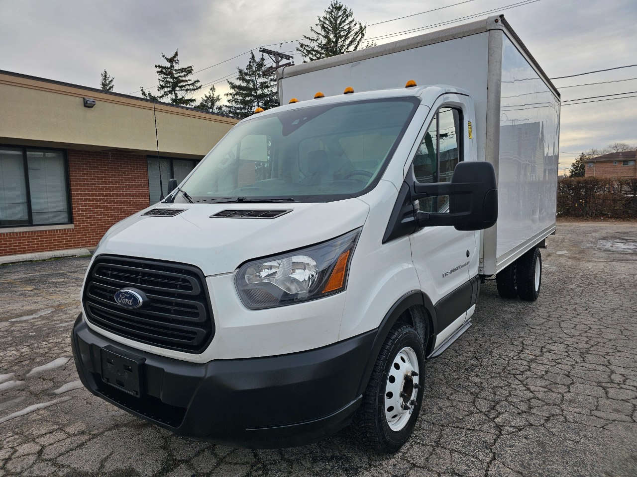 Ford Transit Chassis T-350 DRW 156" WB 9950 GVWR 2019