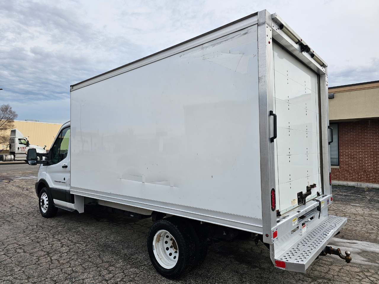 Ford Transit Chassis T-350 DRW 156" WB 9950 GVWR 2019