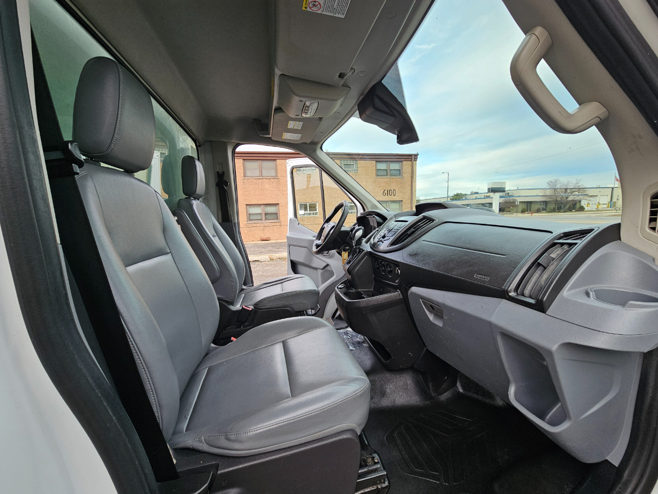 Ford Transit Chassis T-350 DRW 156" WB 9950 GVWR 2019