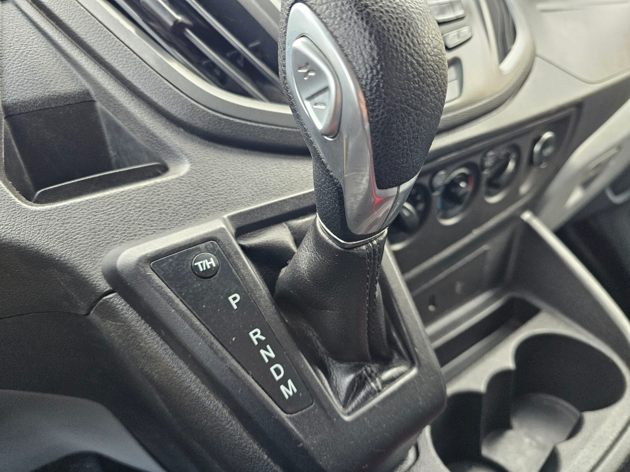 Ford Transit Chassis T-350 DRW 156" WB 9950 GVWR 2019