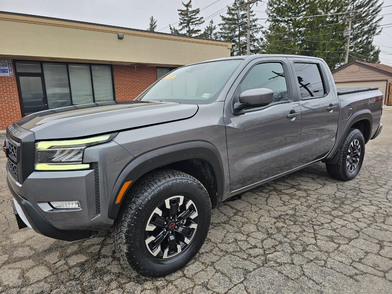 Nissan Frontier Crew Cab 4x4 PRO-4X 2024