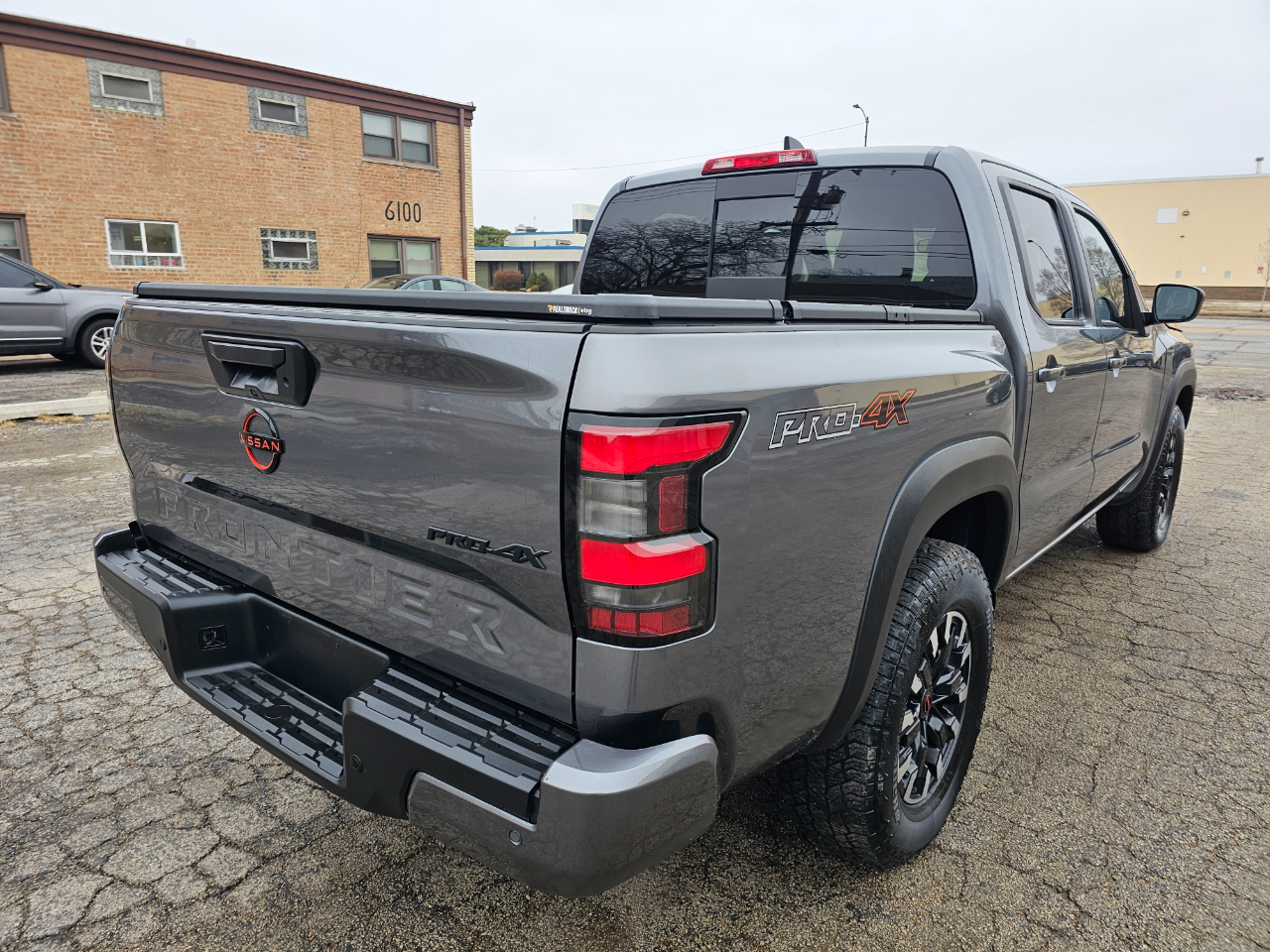 Nissan Frontier Crew Cab 4x4 PRO-4X 2024