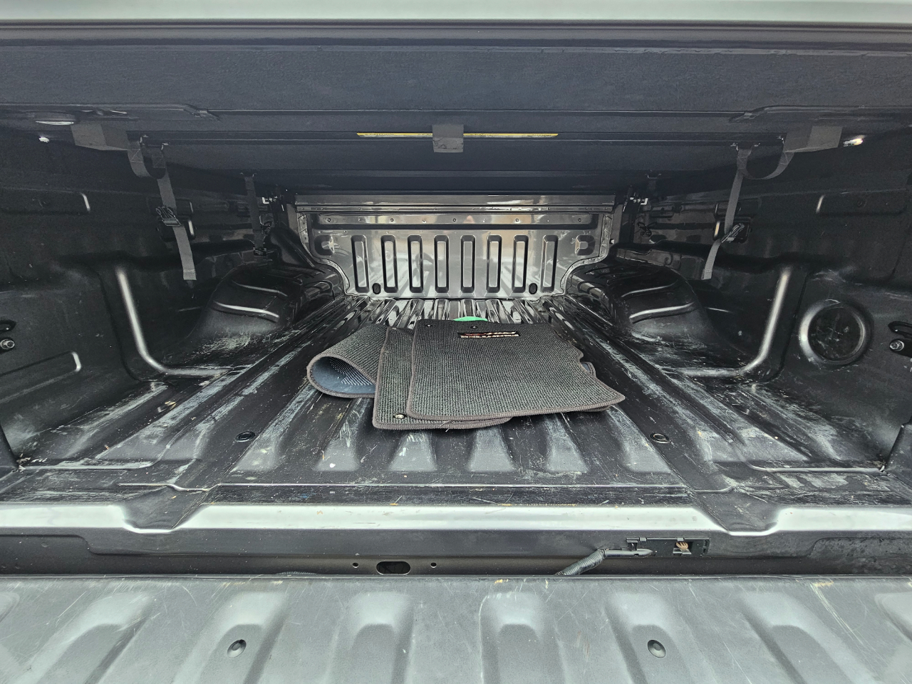 Nissan Frontier Crew Cab 4x4 PRO-4X 2024