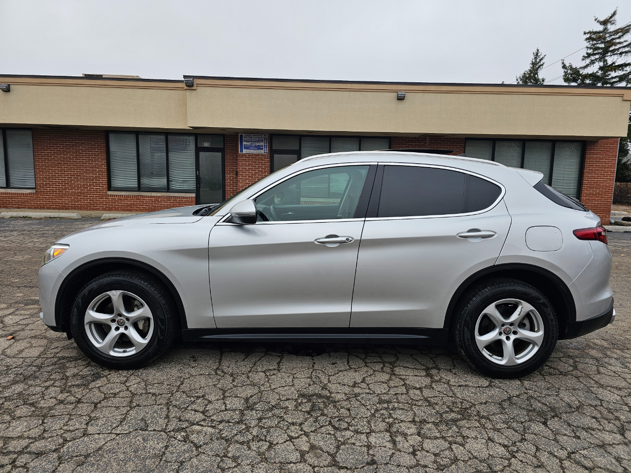Alfa Romeo Stelvio AWD 2018