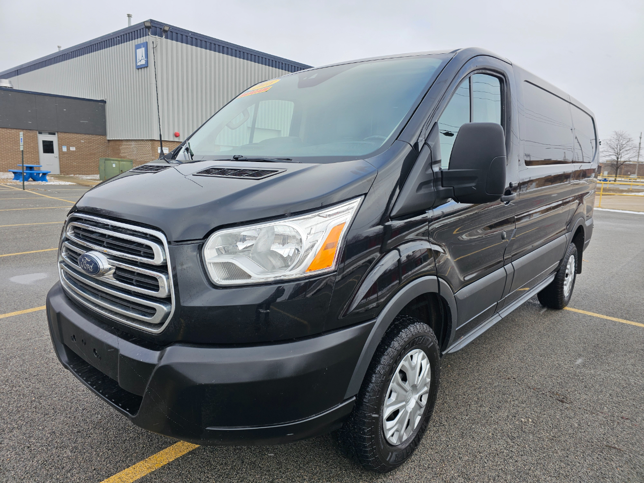 Ford Transit Van T-150 130" Low Rf 8600 GVWR Sliding RH Dr 2018