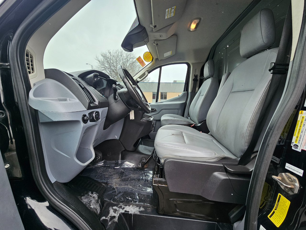 Ford Transit Van T-150 130" Low Rf 8600 GVWR Sliding RH Dr 2018