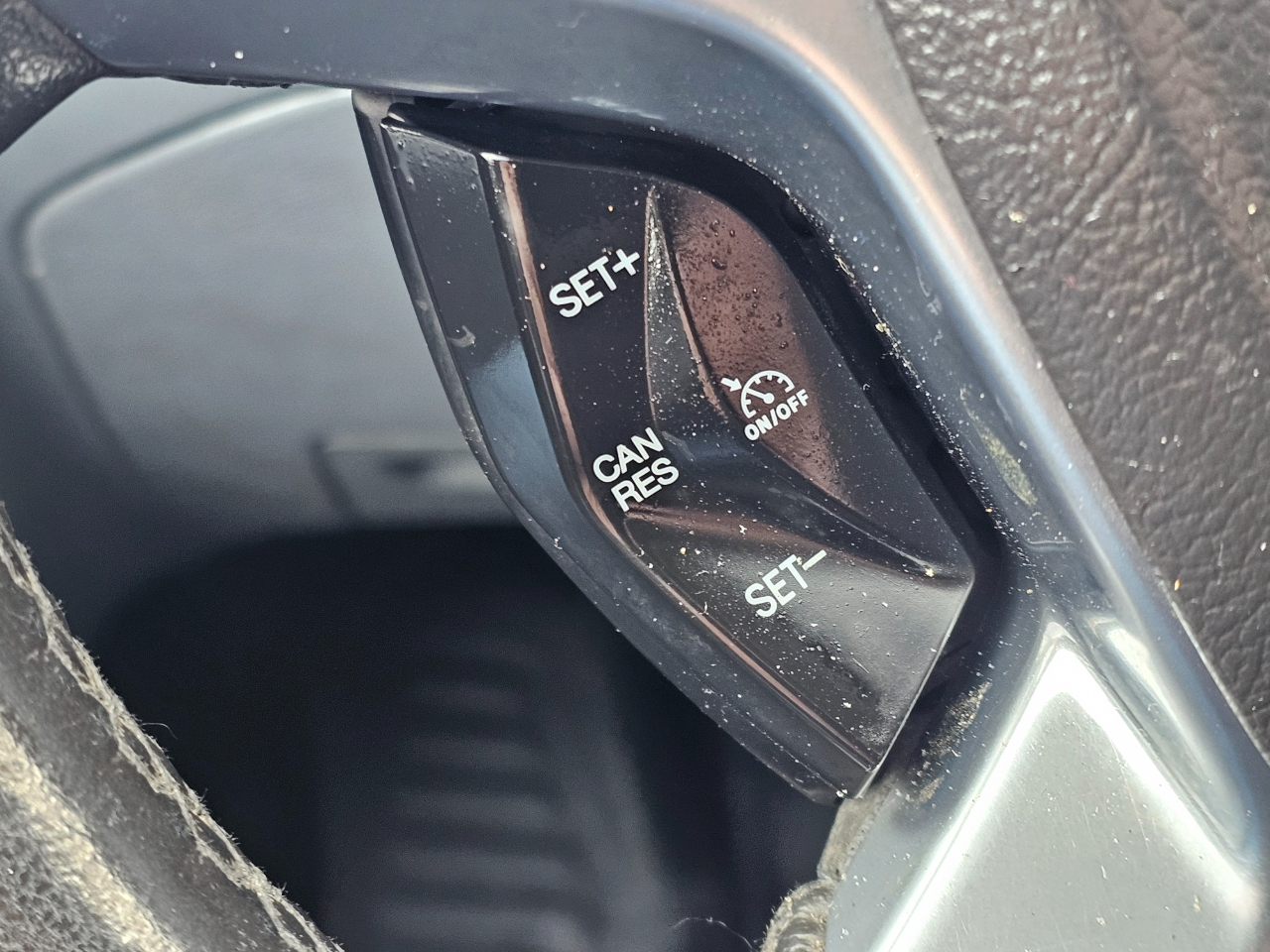 Ford Transit Van T-150 130" Low Rf 8600 GVWR Sliding RH Dr 2018