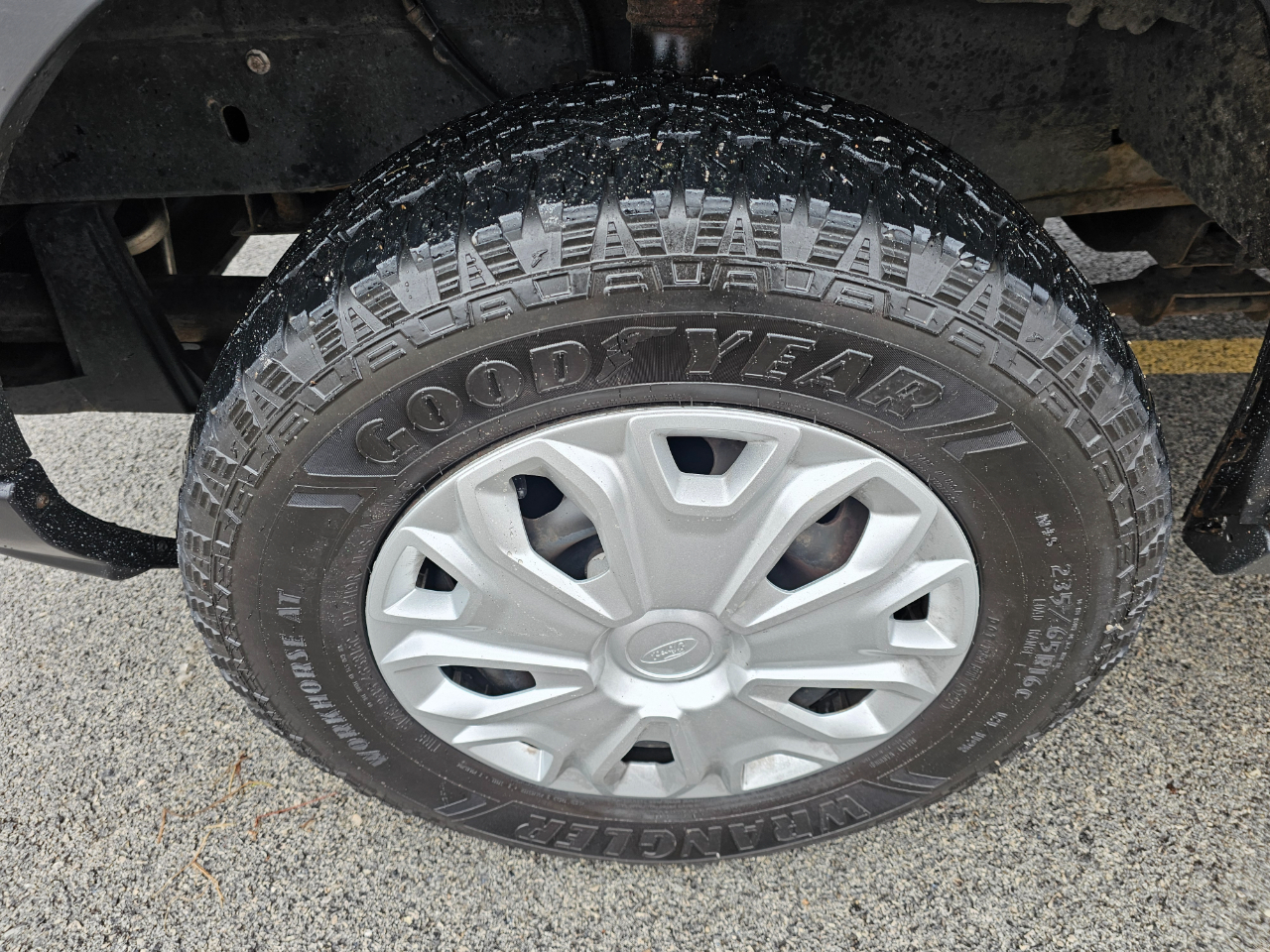 Ford Transit Van T-150 130" Low Rf 8600 GVWR Sliding RH Dr 2018