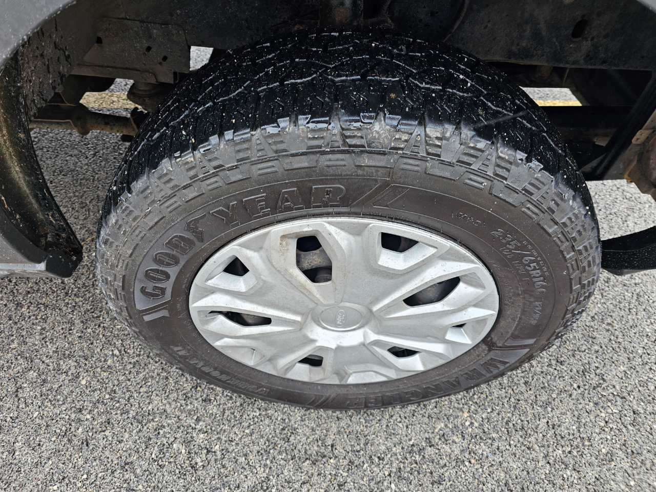 Ford Transit Van T-150 130" Low Rf 8600 GVWR Sliding RH Dr 2018