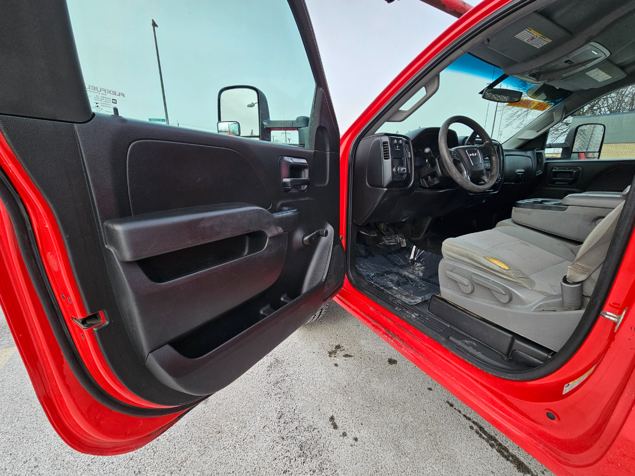 GMC Sierra 2500HD 2WD Reg Cab 133.6" 2016