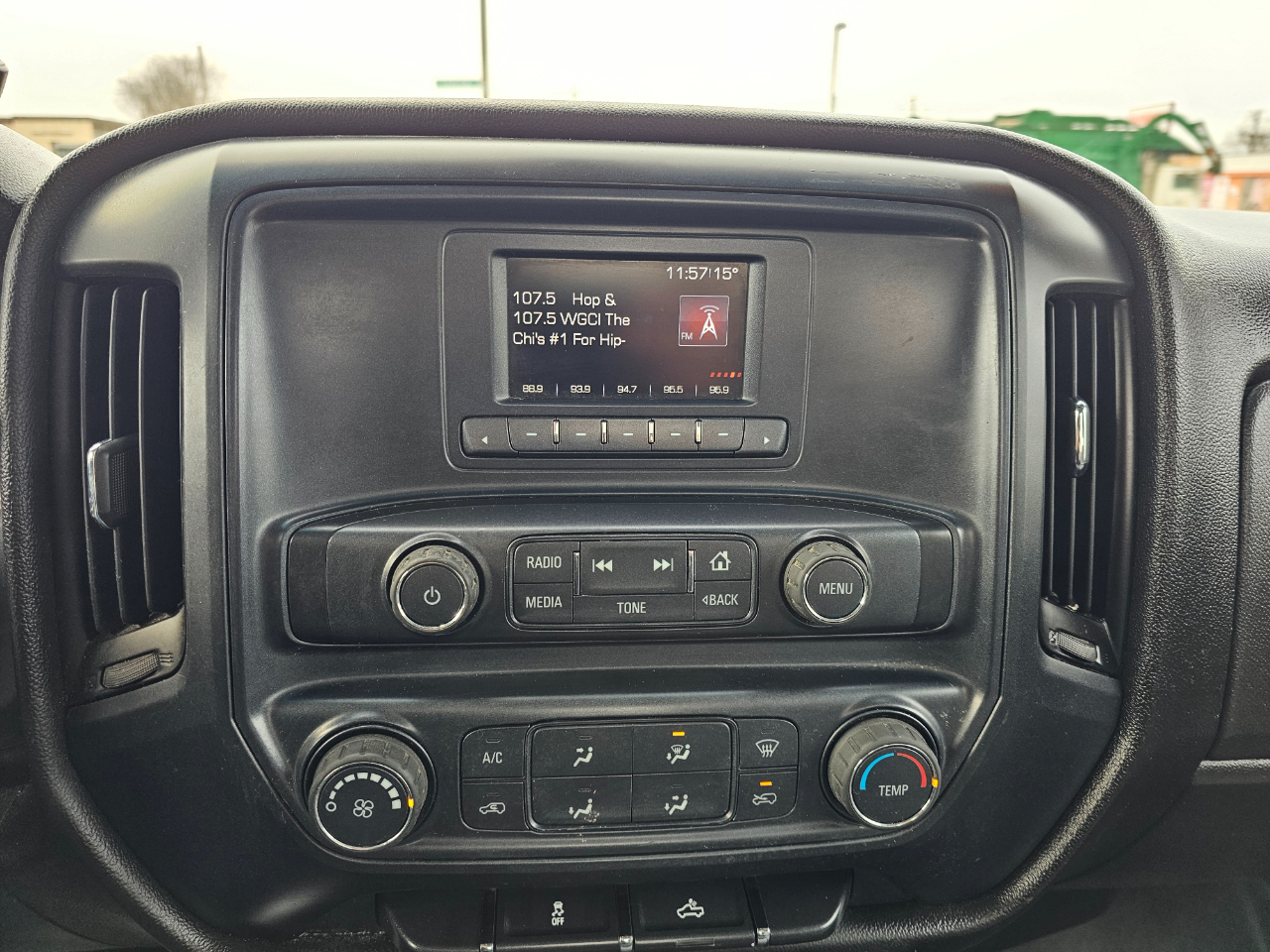 GMC Sierra 2500HD 2WD Reg Cab 133.6" 2016