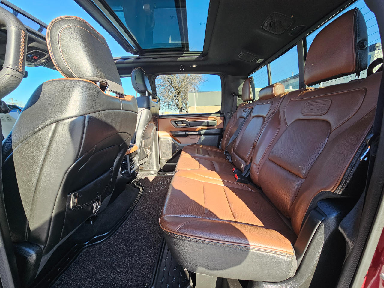 RAM 1500 Longhorn 4x4 Crew Cab 5'7" Box 2022