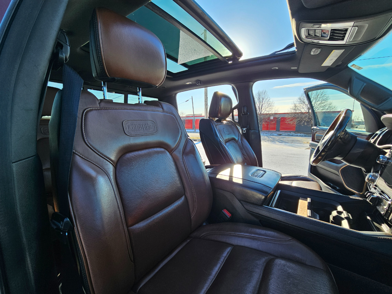 RAM 1500 Longhorn 4x4 Crew Cab 5'7" Box 2022