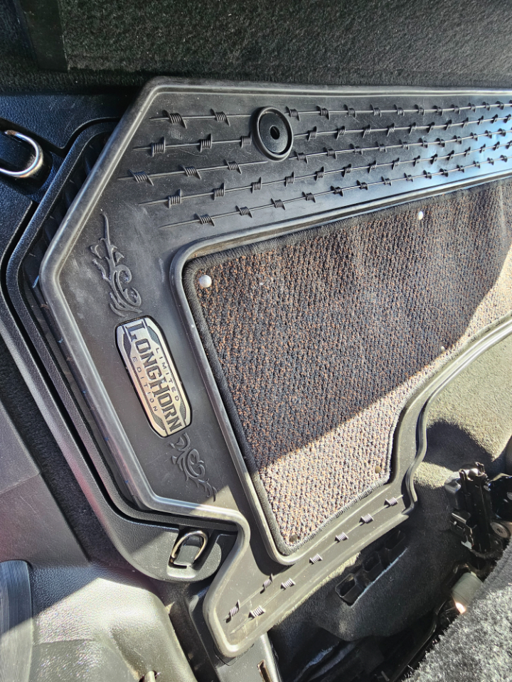 RAM 1500 Longhorn 4x4 Crew Cab 5'7" Box 2022