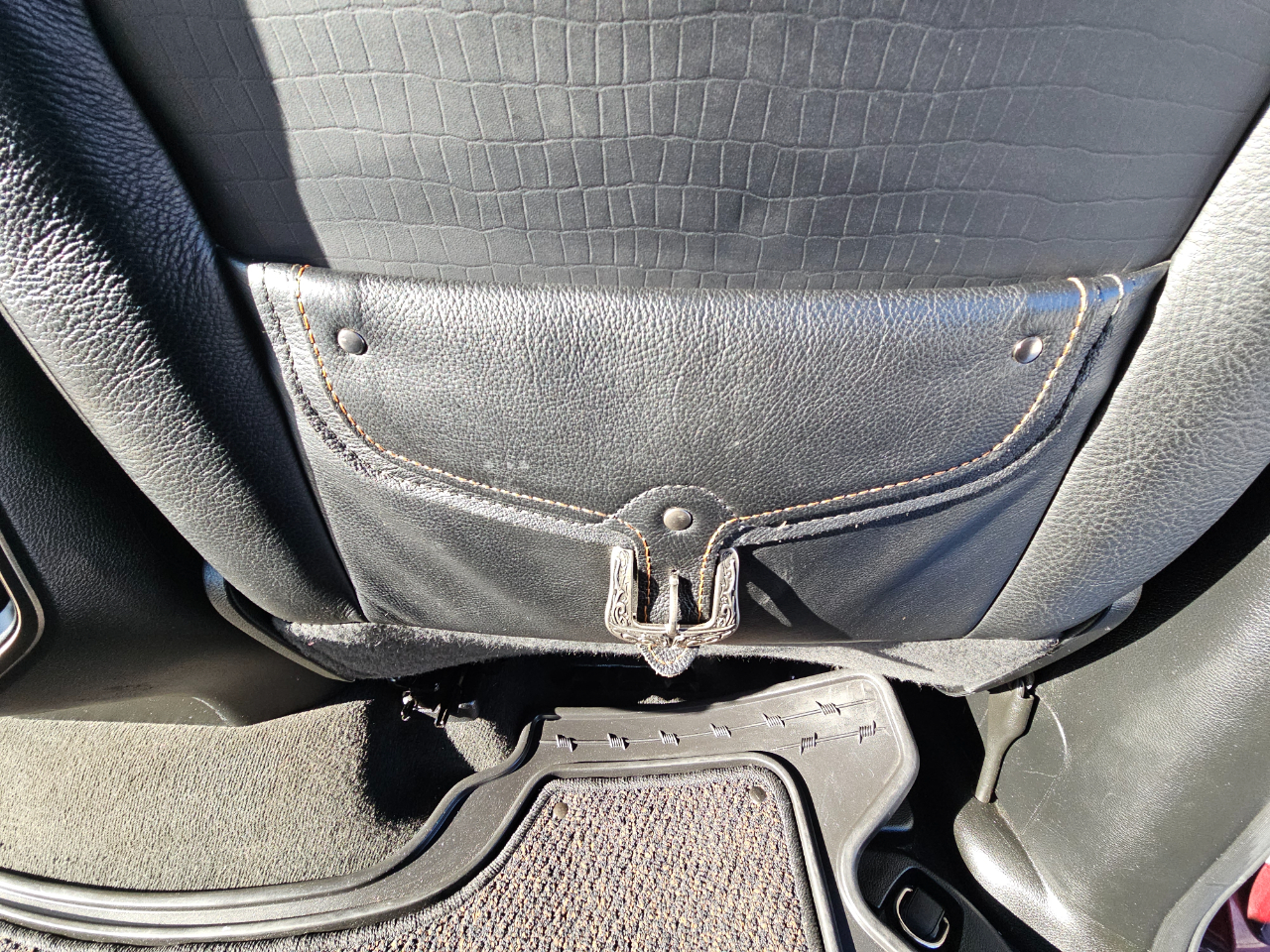 RAM 1500 Longhorn 4x4 Crew Cab 5'7" Box 2022