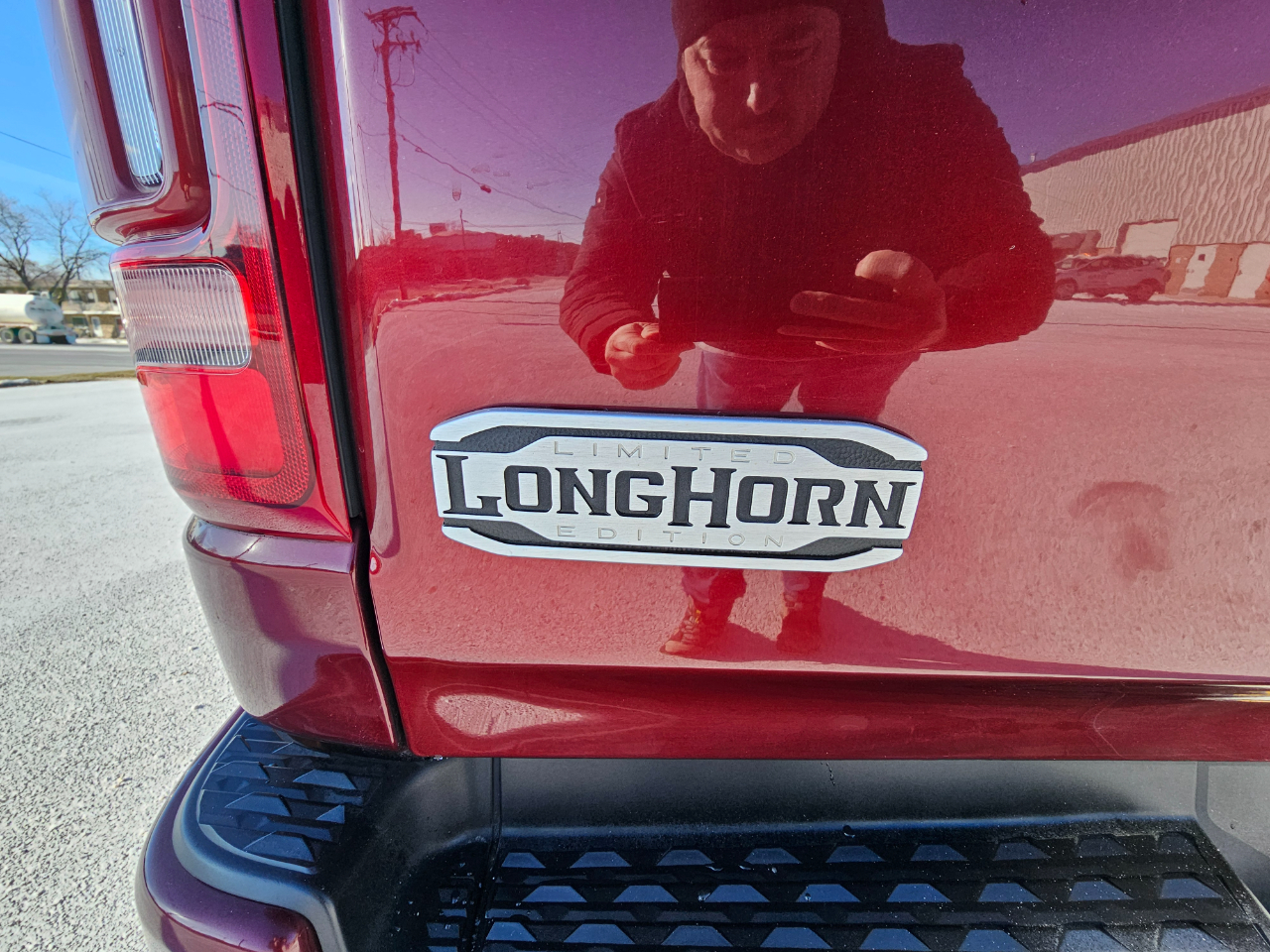 RAM 1500 Longhorn 4x4 Crew Cab 5'7" Box 2022