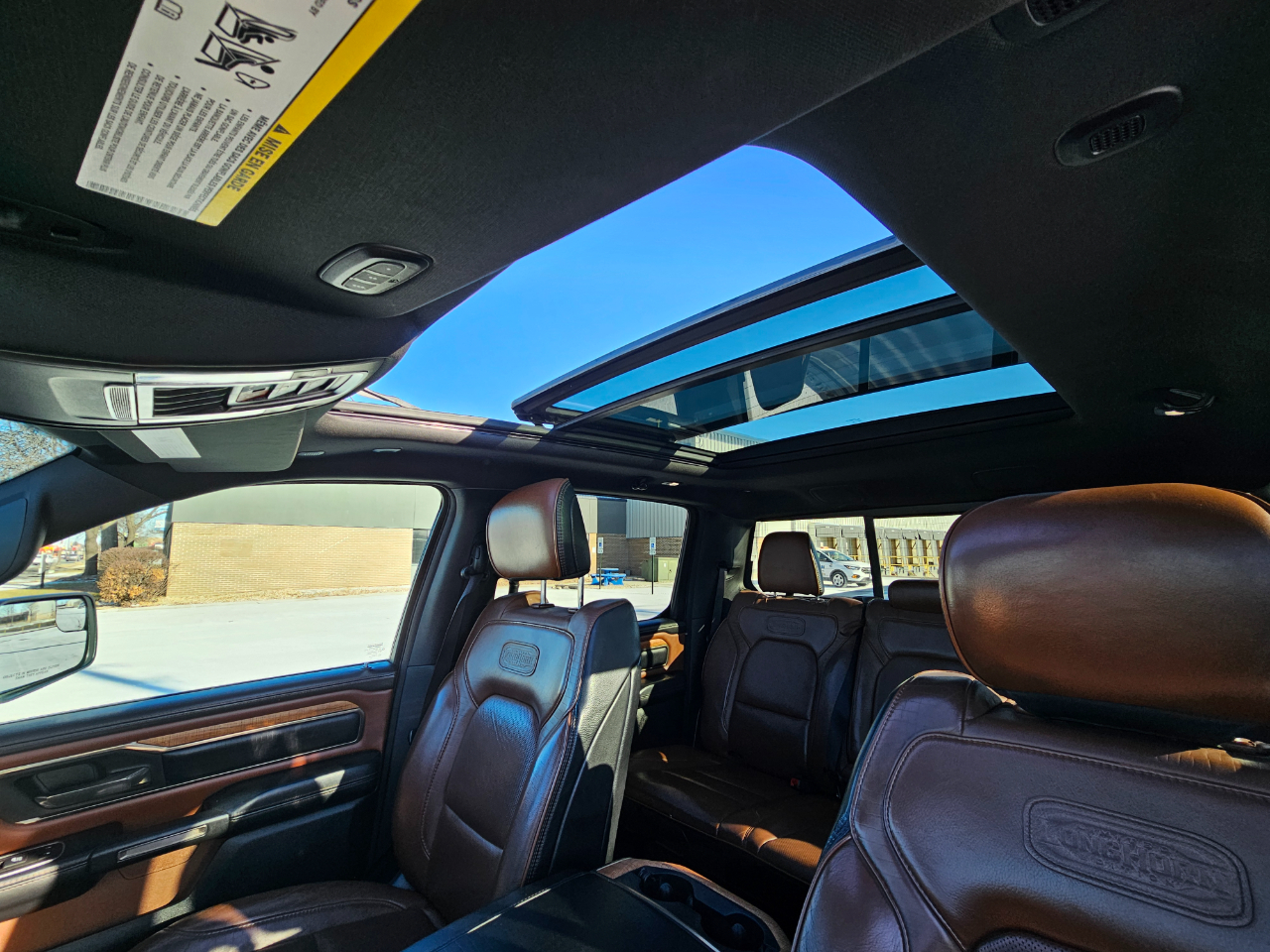 RAM 1500 Longhorn 4x4 Crew Cab 5'7" Box 2022