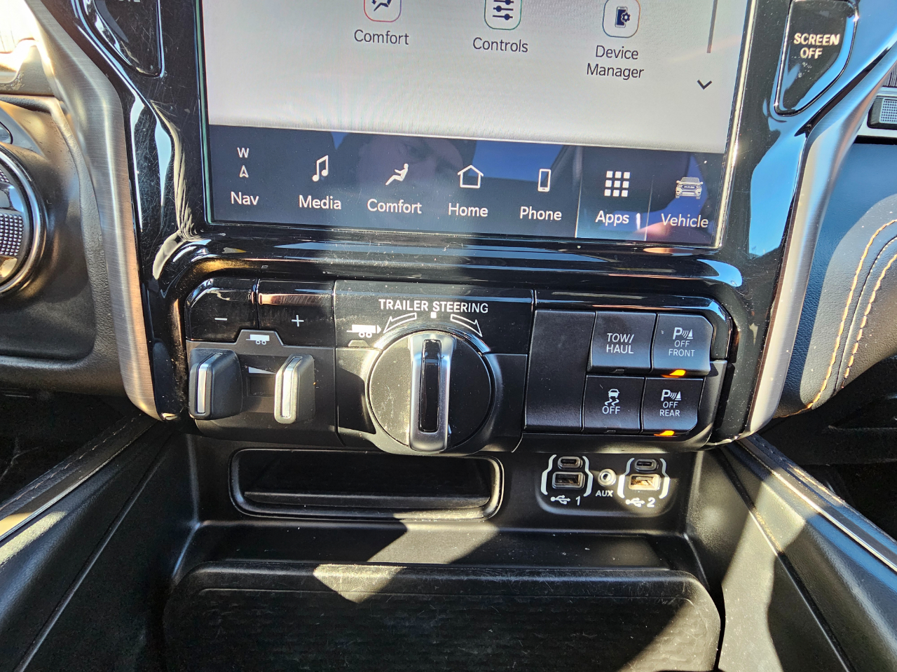 RAM 1500 Longhorn 4x4 Crew Cab 5'7" Box 2022