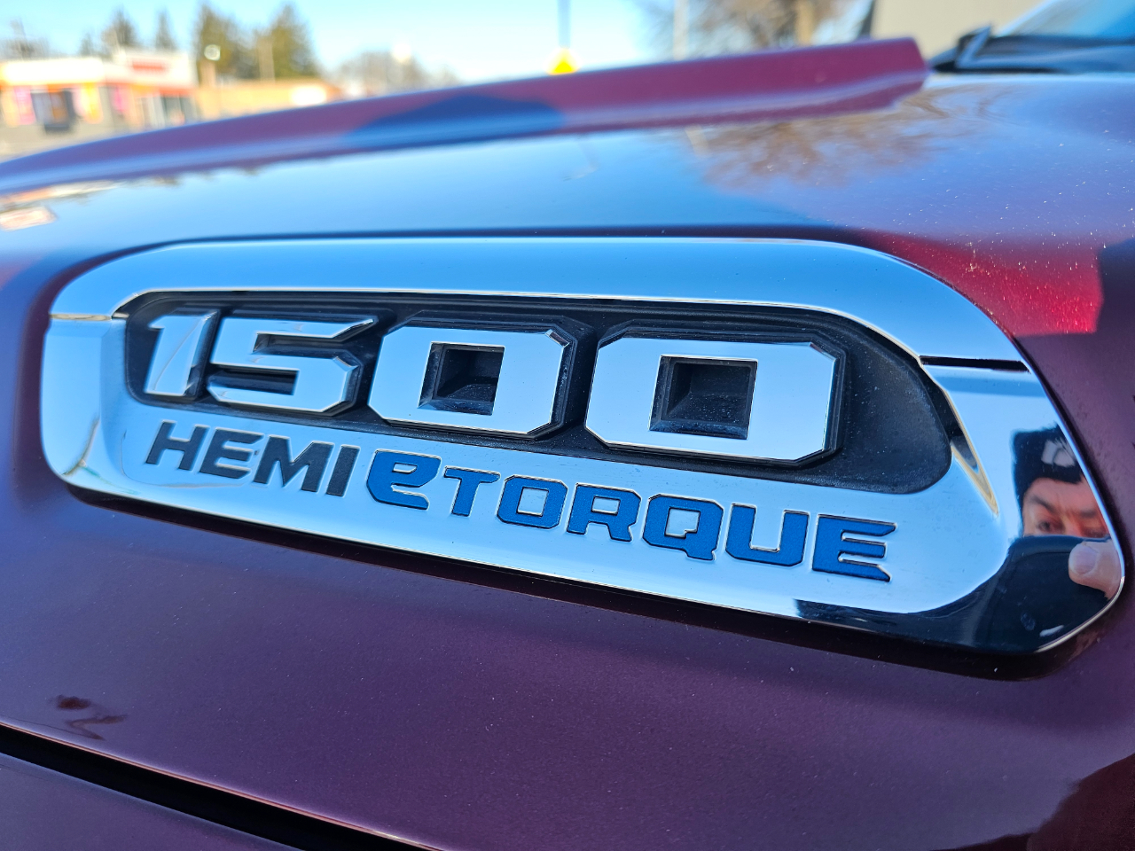 RAM 1500 Longhorn 4x4 Crew Cab 5'7" Box 2022