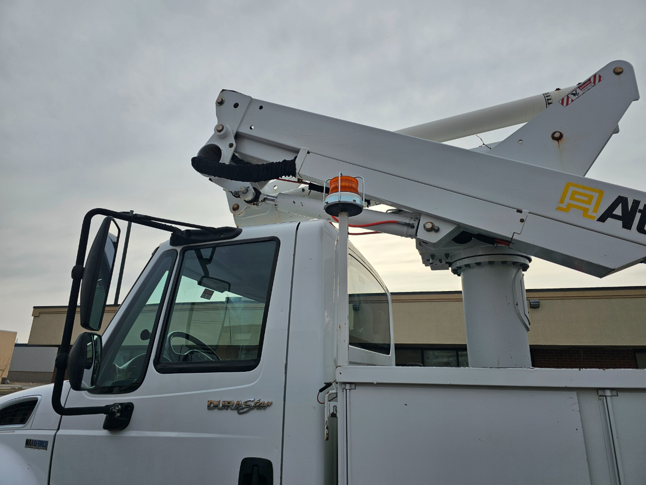 International 4300  2011