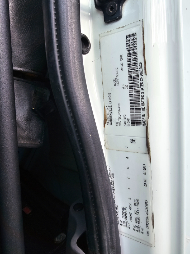 International 4300  2011