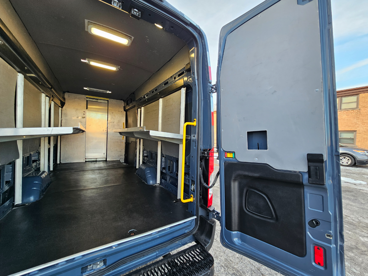 Ford Transit Van T-250 148" EL Hi Rf 9000 GVWR Sliding RH Dr 2019