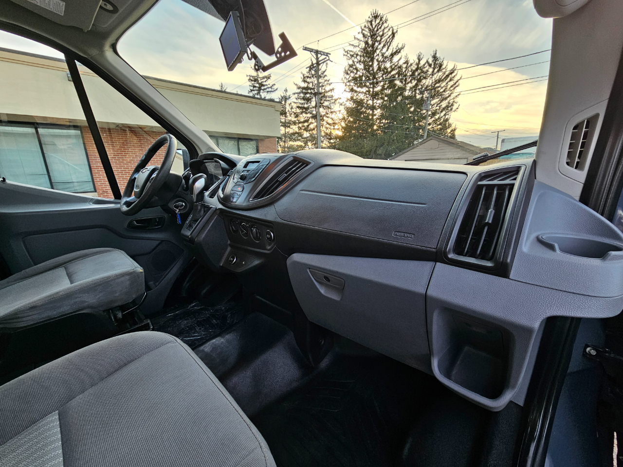 Ford Transit Van T-250 148" EL Hi Rf 9000 GVWR Sliding RH Dr 2019