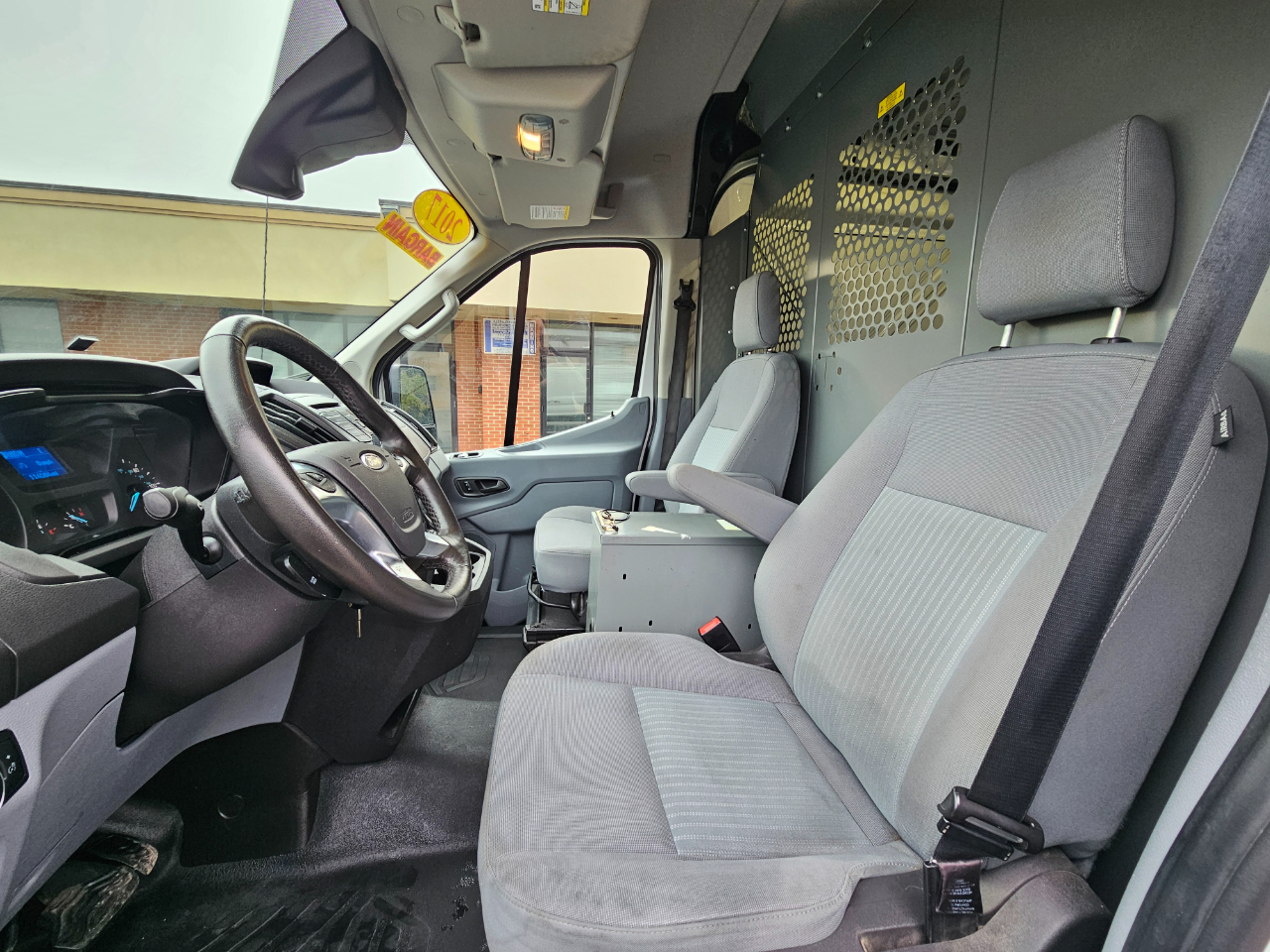 Ford Transit Van T-250 148" Med Rf 9000 GVWR Sliding RH Dr 2017