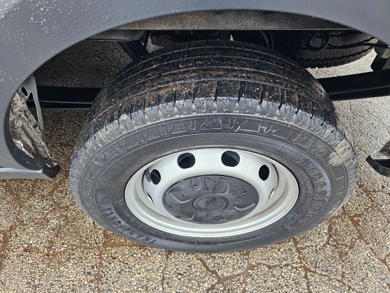 Ford Transit Van T-250 148" Med Rf 9000 GVWR Sliding RH Dr 2017