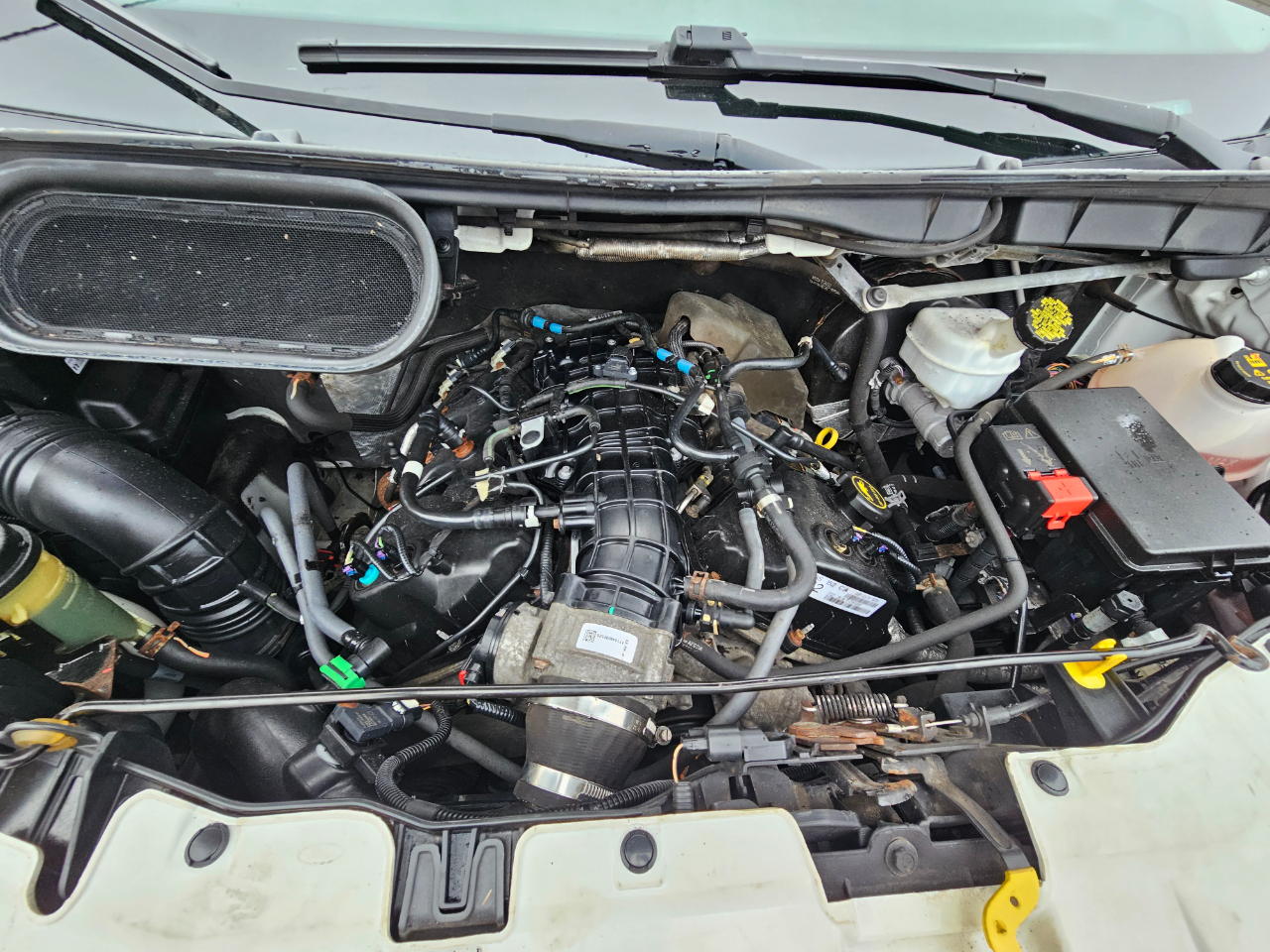 Ford Transit Van T-250 148" Med Rf 9000 GVWR Sliding RH Dr 2017