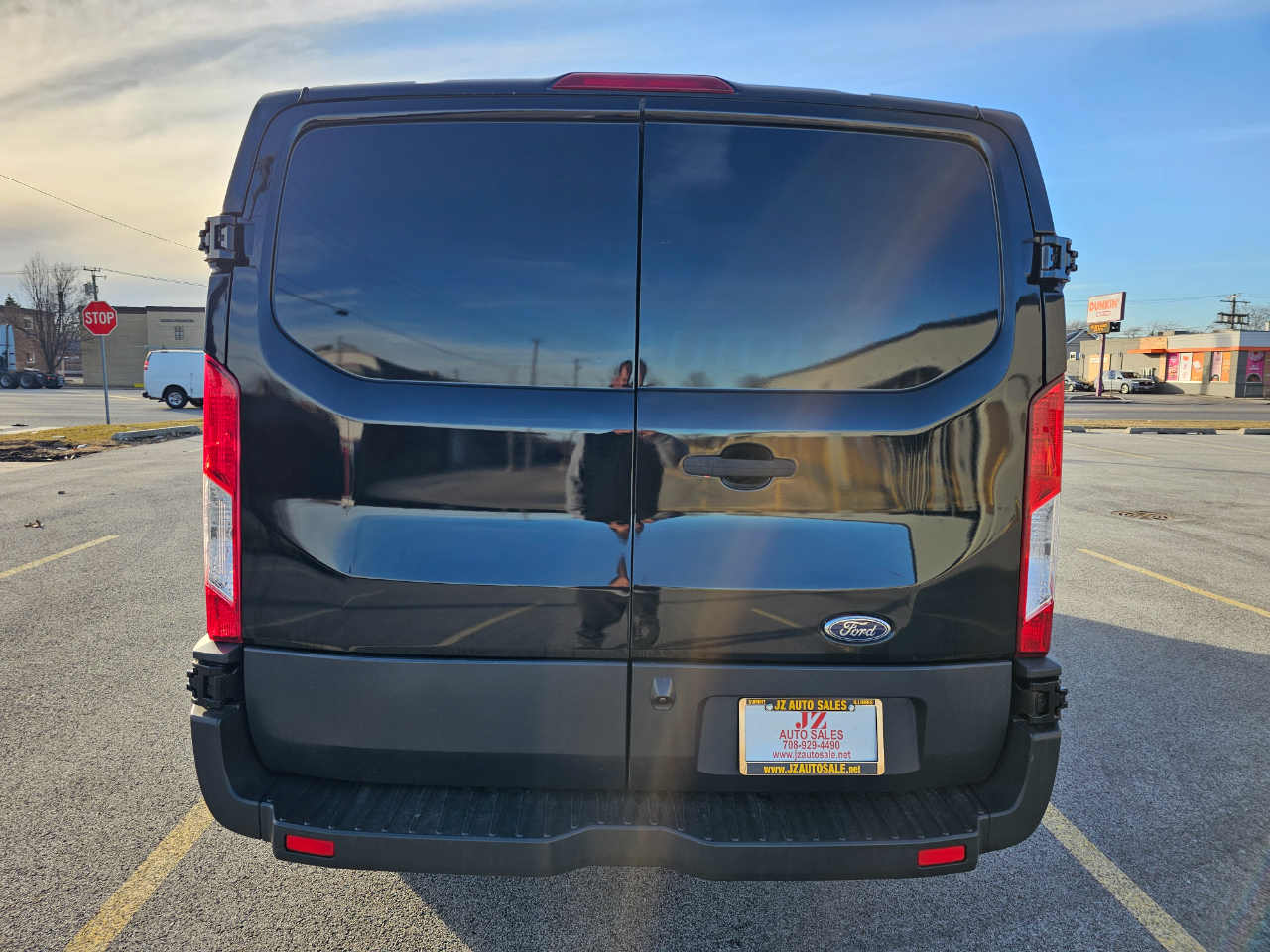 Ford Transit Van T-150 130" Low Rf 8600 GVWR Sliding RH Dr 2017