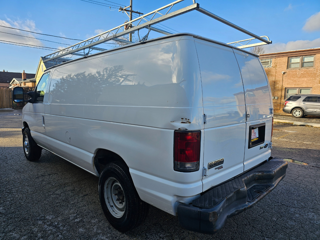 Ford Econoline Cargo Van E-250 Recreational 2011