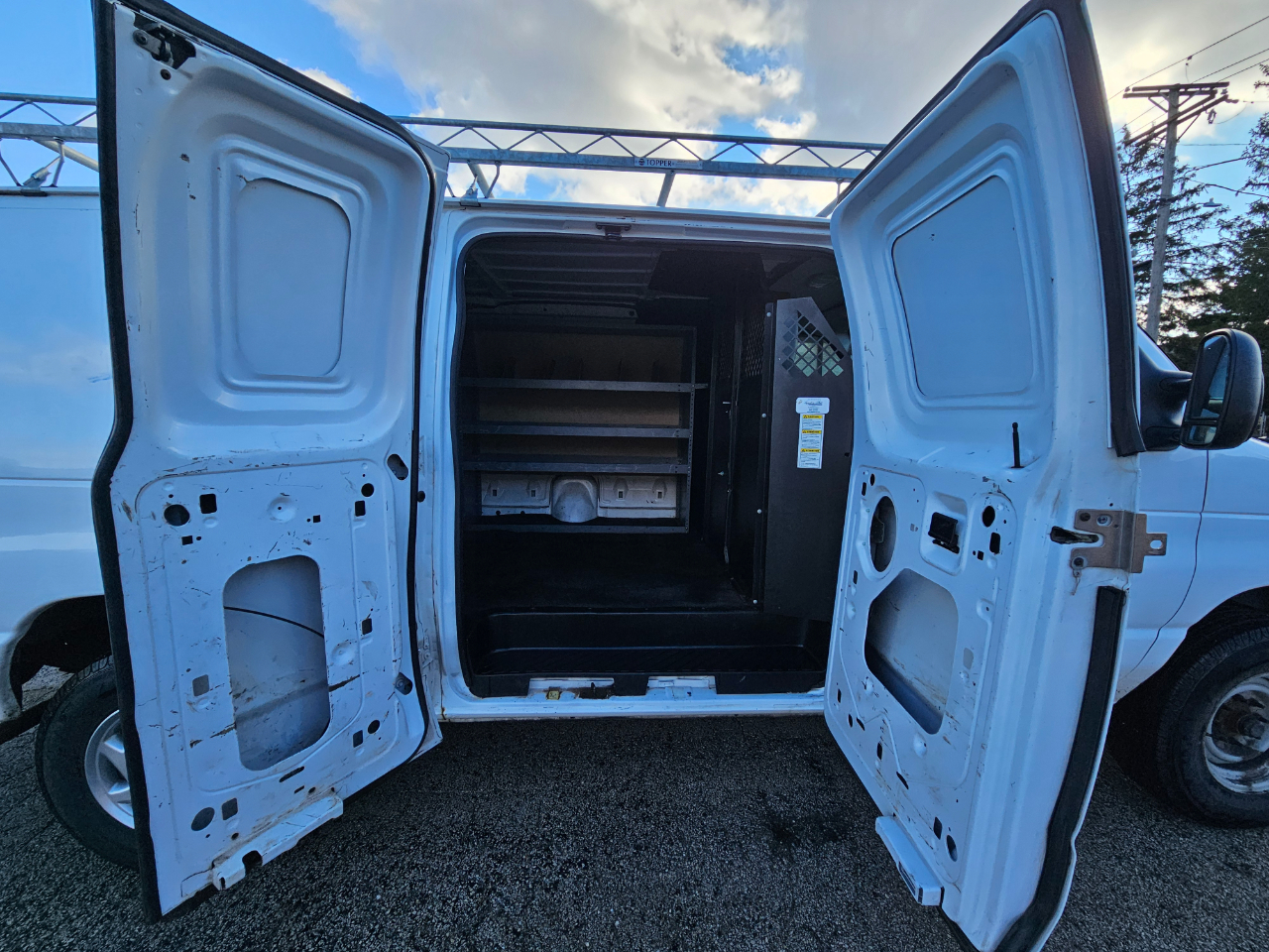 Ford Econoline Cargo Van E-250 Recreational 2011