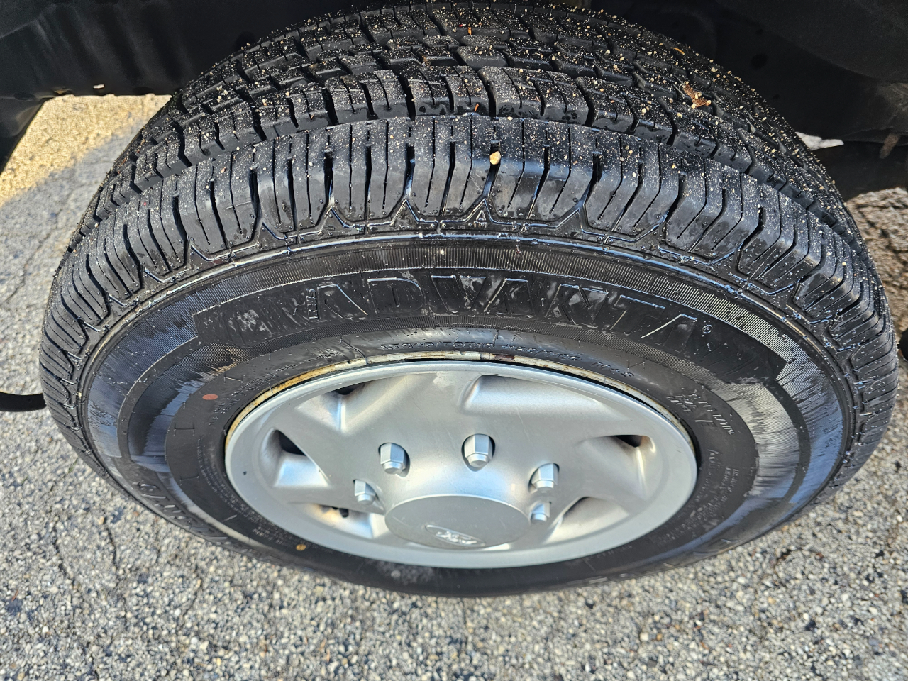 Ford Econoline Cargo Van E-250 Recreational 2011