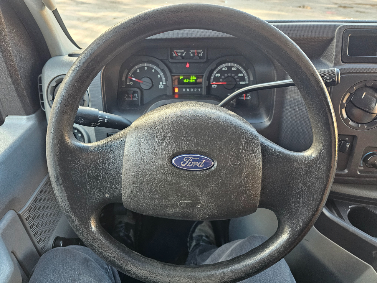 Ford Econoline Cargo Van E-250 Recreational 2011